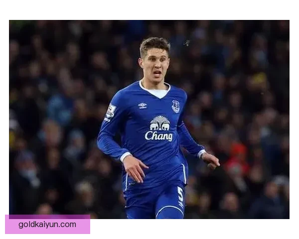 斯通斯技术特点分析：传球准确、控球稳健、后防清理能力突出